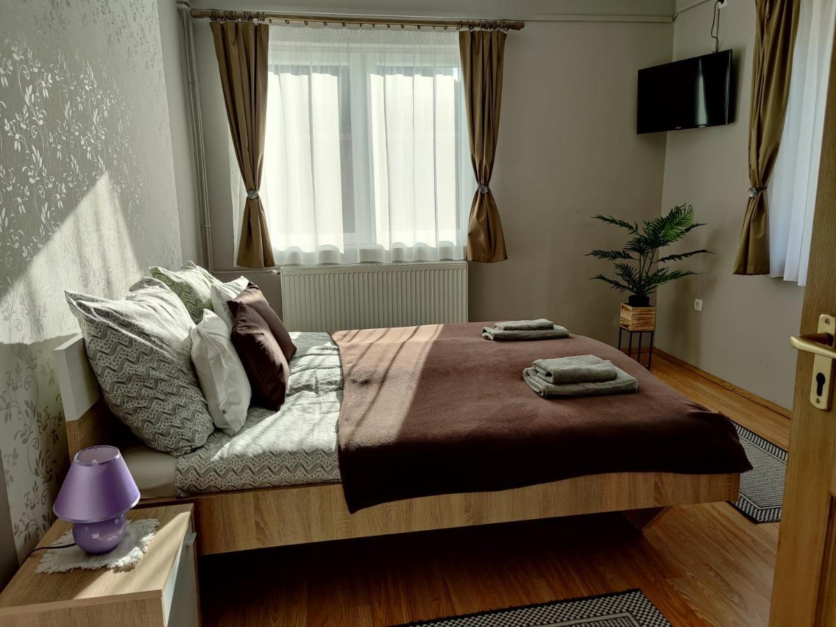Katalin Apartmanhaz Мишкольц Экстерьер фото