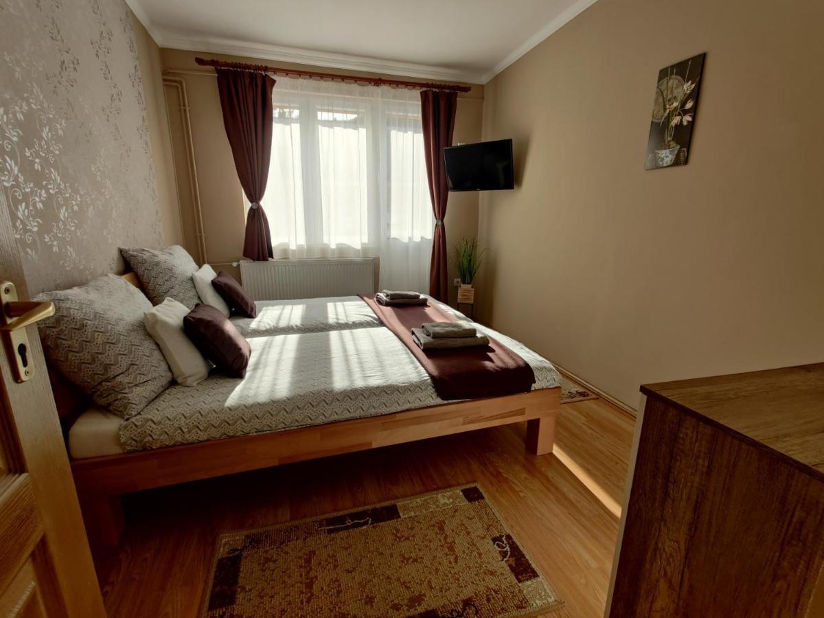 Katalin Apartmanhaz Мишкольц Экстерьер фото